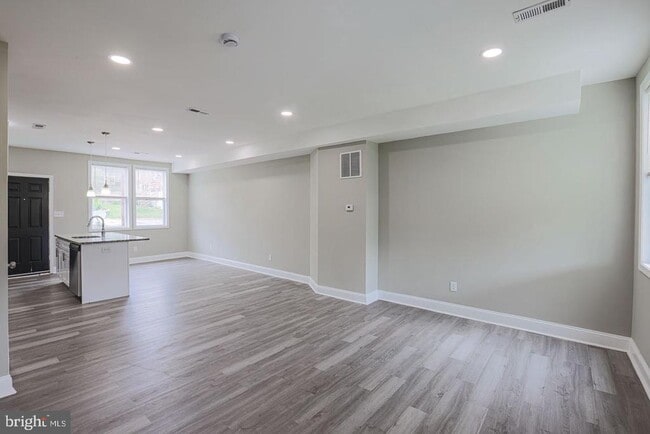 Photo - 2506 W Cold Spring Ln