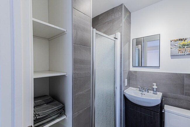 Photo - 1439 Rue Saint-André Unit SI ID1261838P