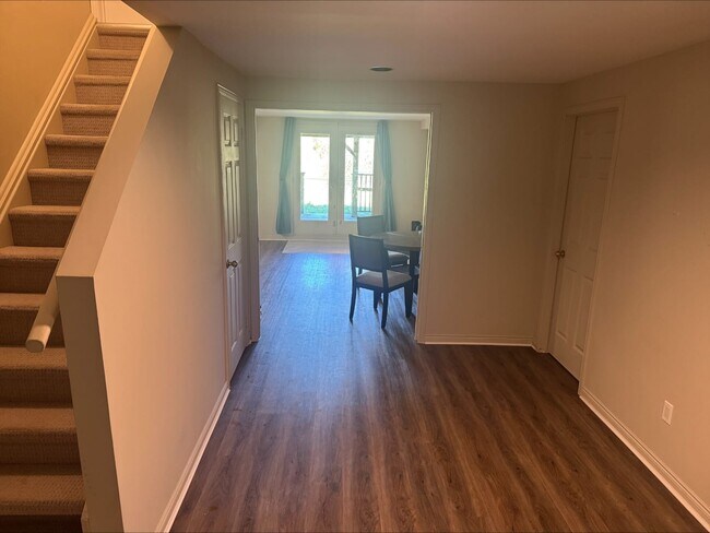 Photo - 184 Timpson Dr