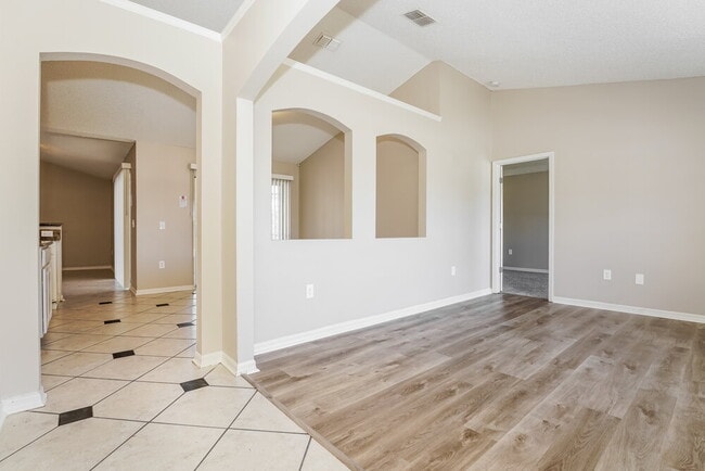 Photo - 2429 Ainsworth Ave Casa