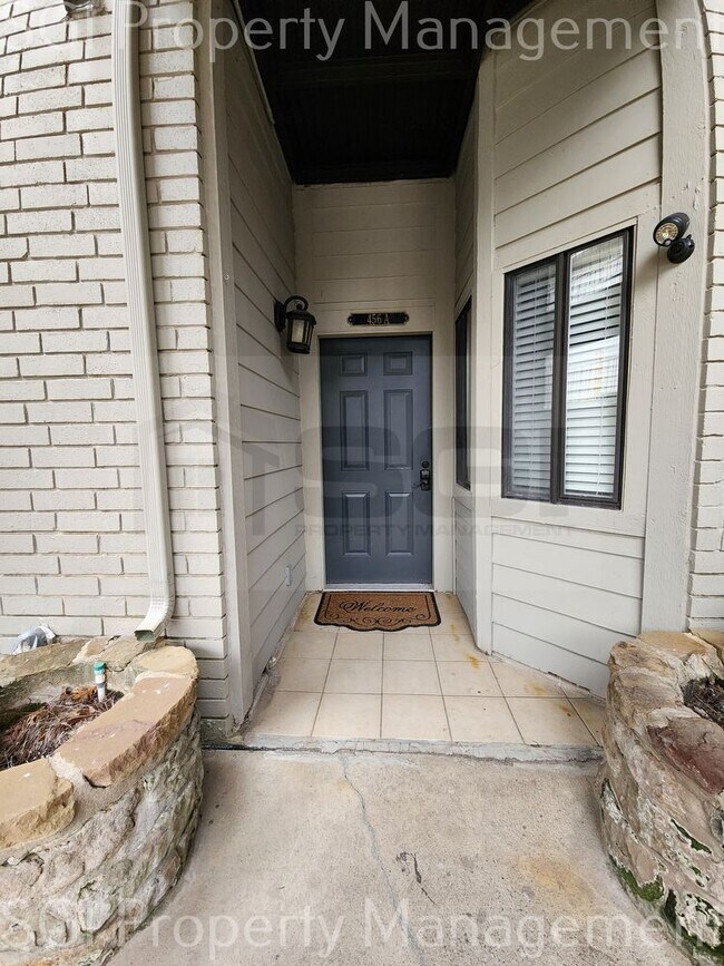 Rare 2 Bed 2 Bath Waterfront Property in R... Condo Unit A Condo for