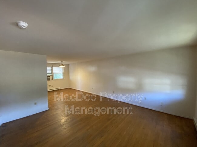 Photo - 5467 Potomac Dr