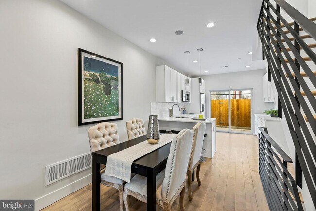 Photo - 2154 N Fairhill St