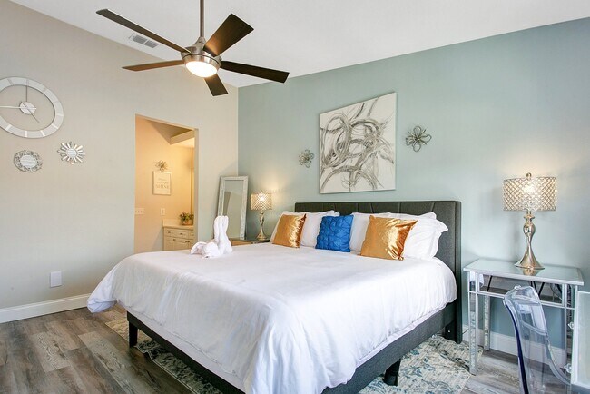Photo - 141 Coco Plum Dr