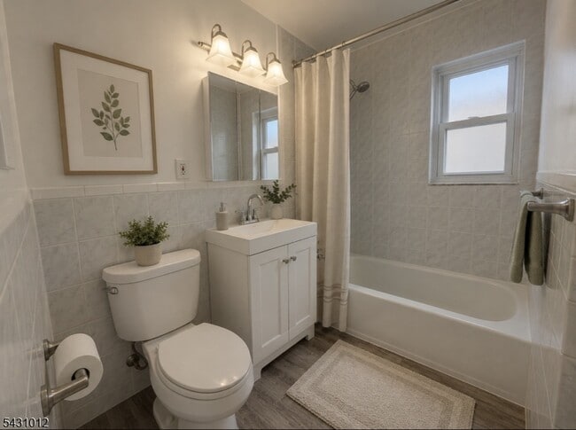 Photo - 725 Joralemon St Unidad 205