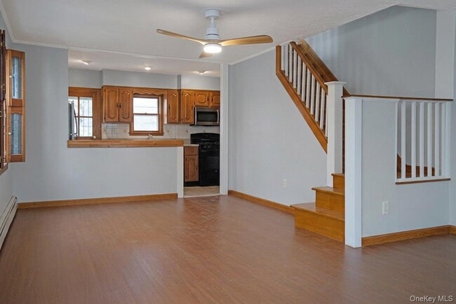 Photo - 43-17 249th St