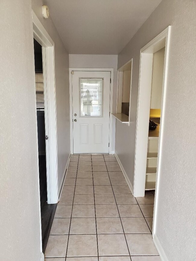 Photo - 2505 Douglas Dr