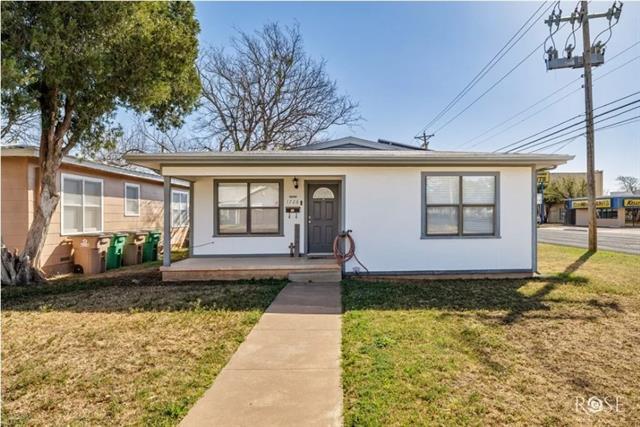 Photo - 1726 S Park St