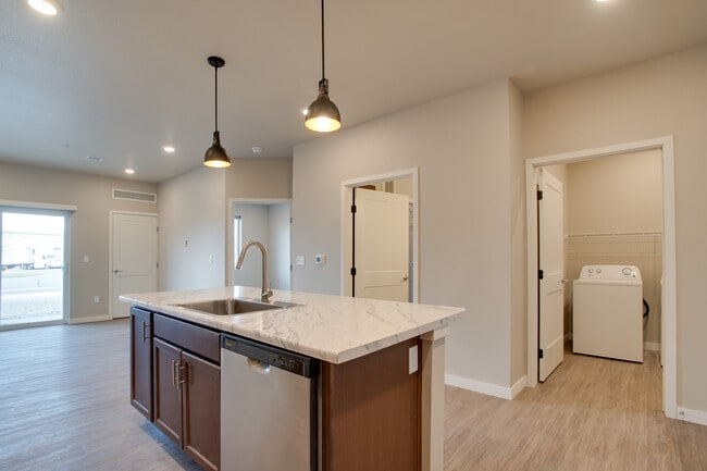 Photo - Pinehurst Apartments