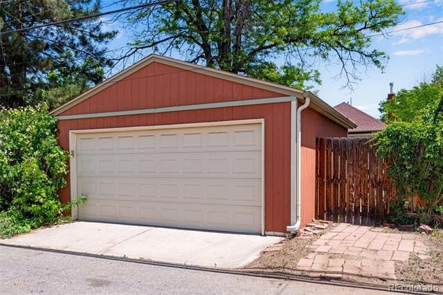 Photo - 719 S Clarkson St