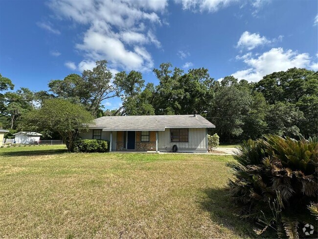 Building Photo - 5907 NW 65th Pl Rental
