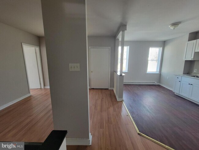 Photo - 1300 Wagner Ave