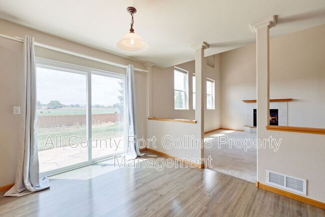 Photo - 7405 View Pointe Dr