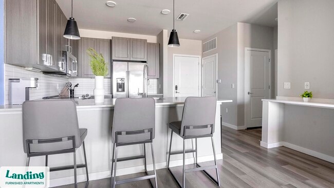 Photo - 6850 Foxtail Palm Wy Unidad 4107