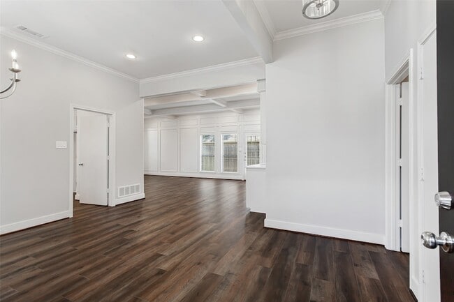 Photo - 2117 Promontory Point