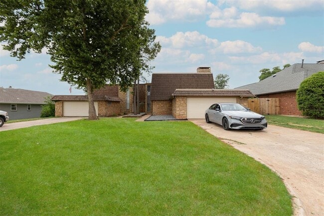 Photo - 12508 Green Valley Dr