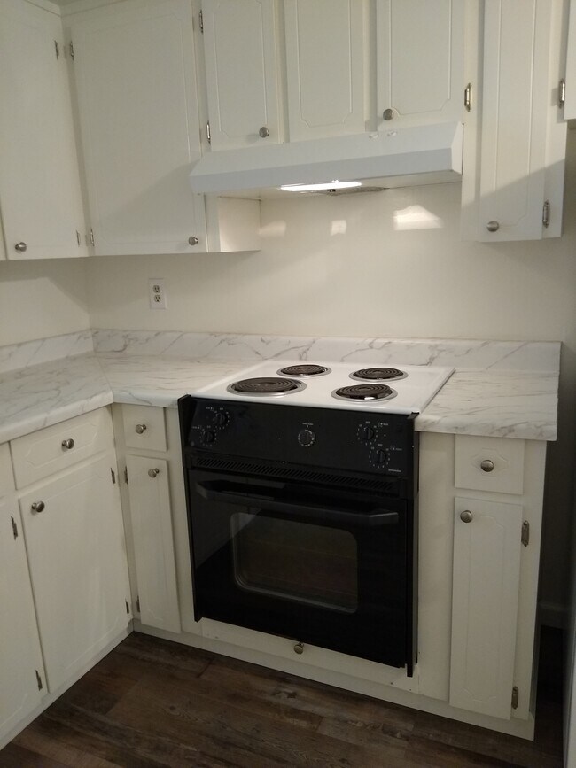 Photo - 320 Wilson St S Unit 320 Wilson St S