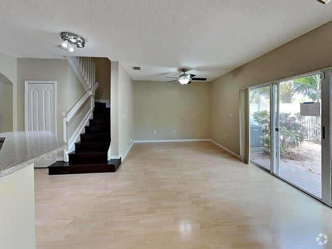 Building Photo - 12751 SW 28th Ct Rental