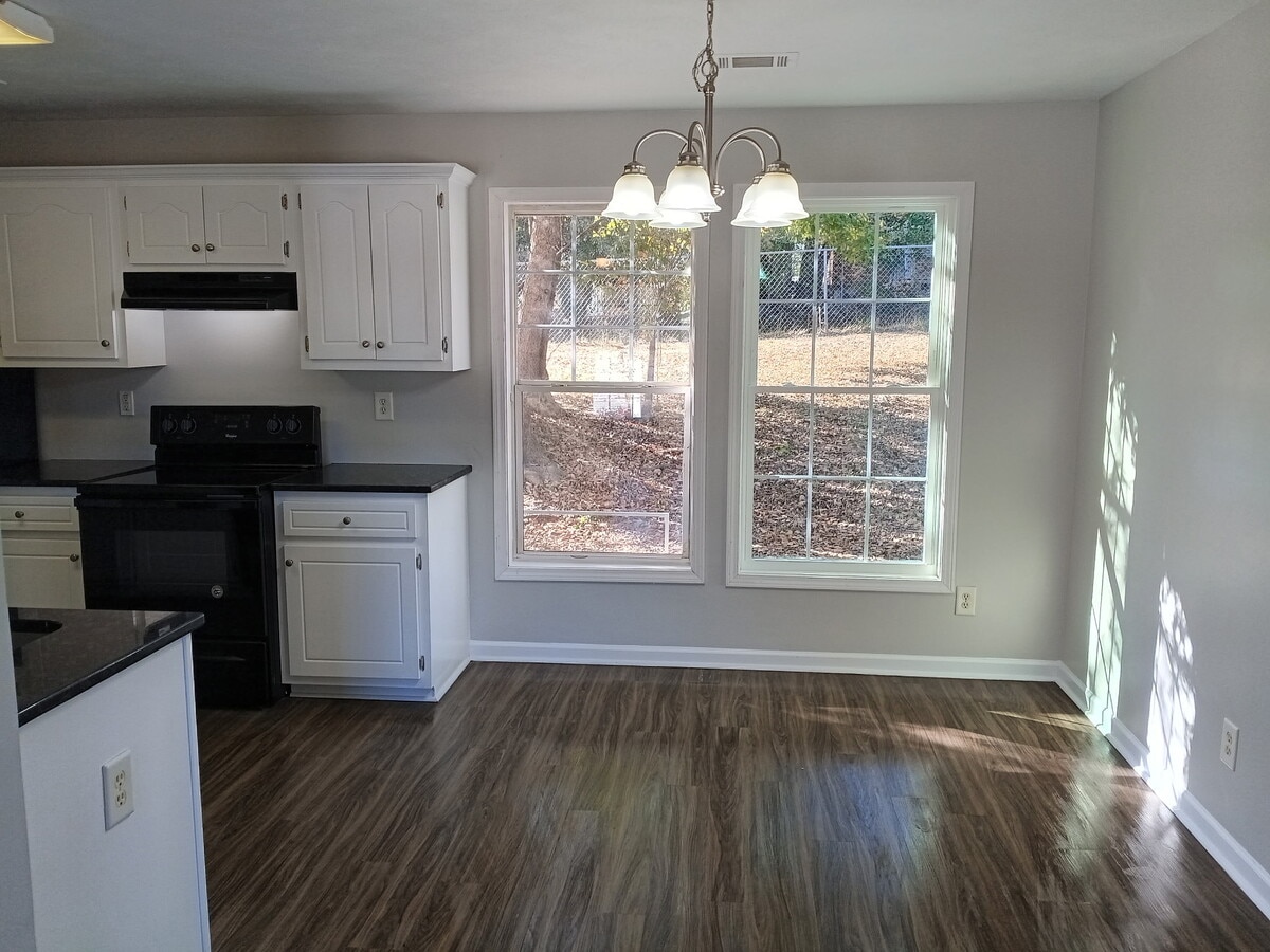 Photo - 2890 Conniston Dr