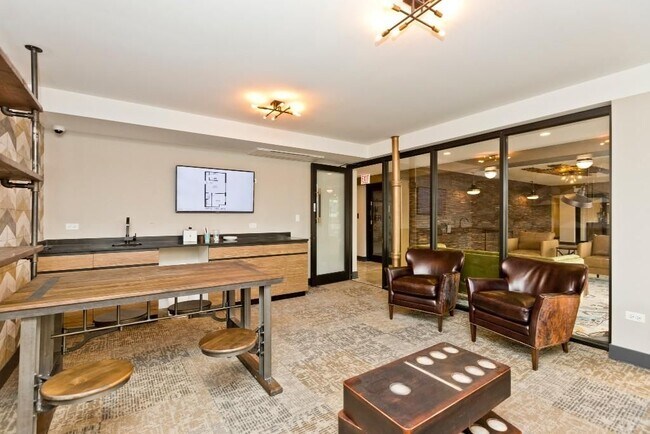 Photo - 5536 N Sheridan Rd