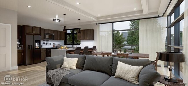 Photo - 920 Farmington Ave Unit 403