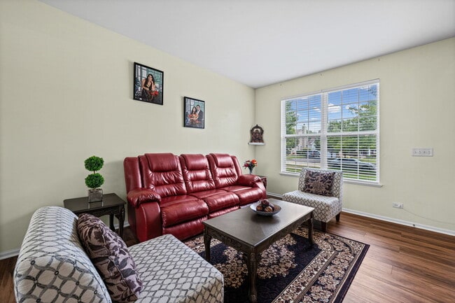 Photo - 126 Redmond Dr