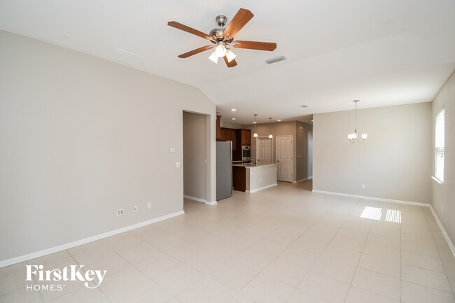 Photo - 140 Brentley Ln