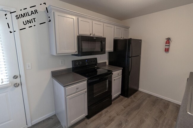 Photo - 3406 E St Charles Rd