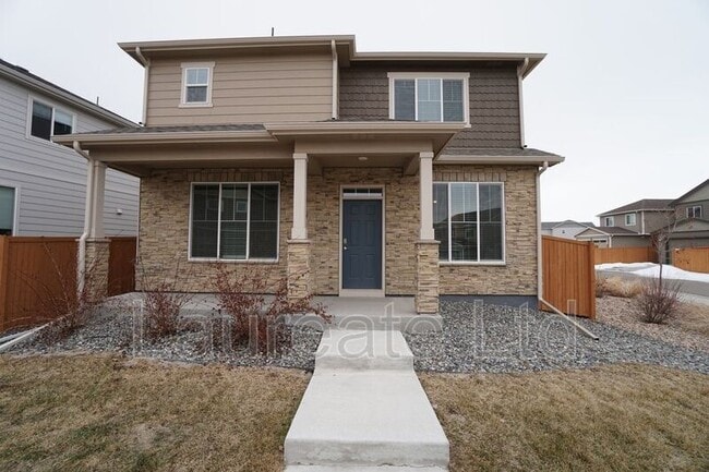 Building Photo - 11755 Lovegrass Dr