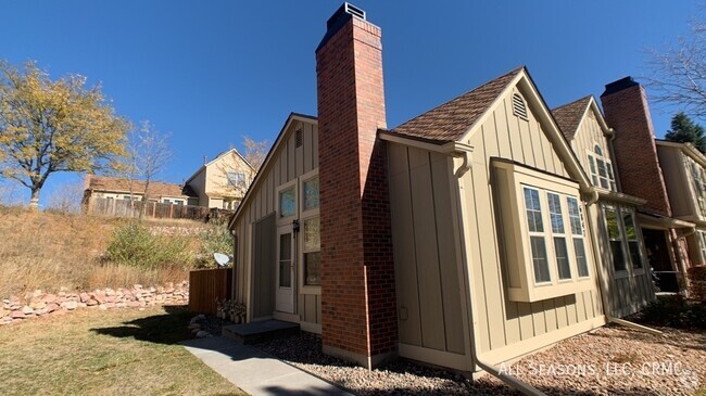 Building Photo - 6847 Mountain Top Ln Rental