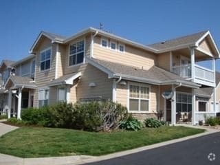 Building Photo - 3660 Ponderosa Ct Unit 11 Rental
