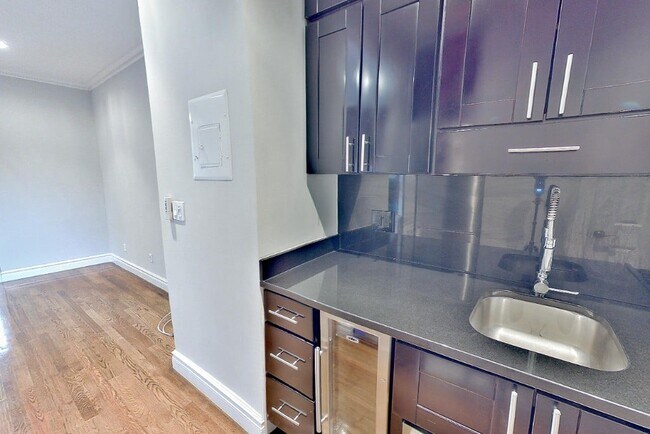 Photo - 246 Mott St Unit 18