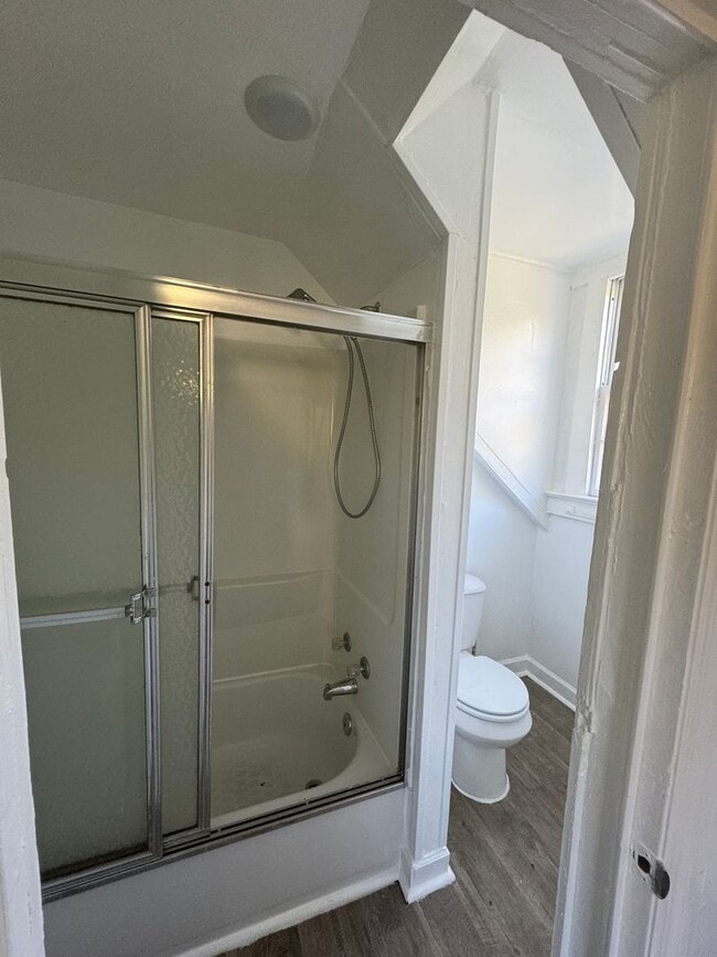 Building Photo - 1BR/1BA Apartment near Downtown Raleigh Unit 509 1/2