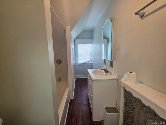 Photo - 81 Waring Pl Unit 3