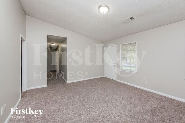 Photo - 255 Remington Trail