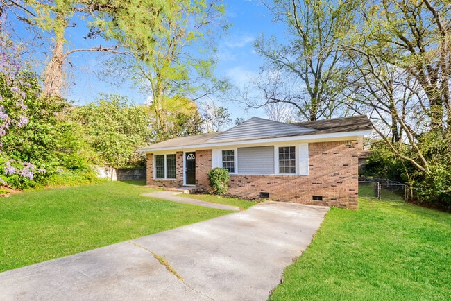 Photo - 1033 Dawson Dr
