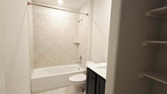 Photo - 266 Canyon Crest Way