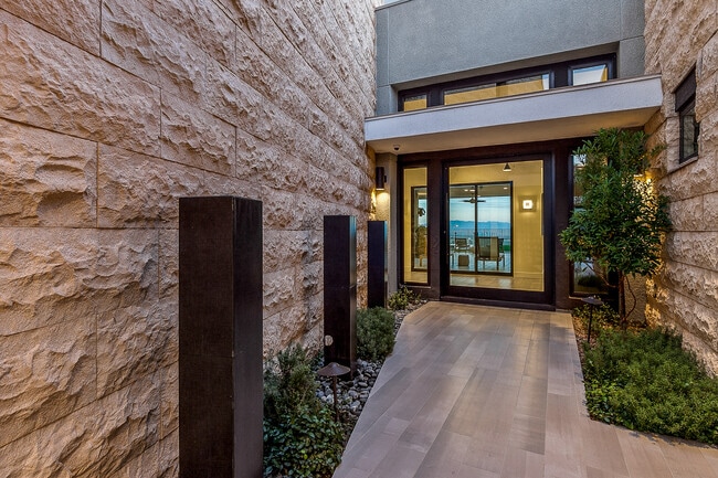 Photo - 2240 Sky Pointe Ridge Dr