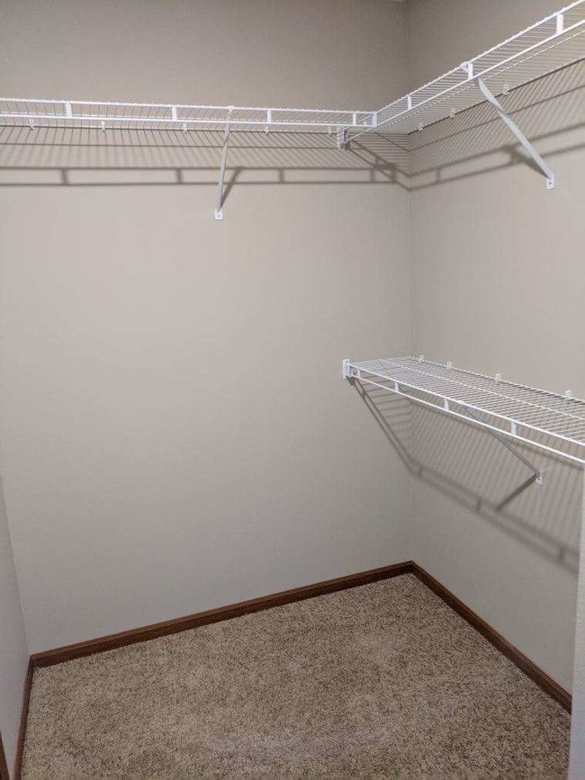 Avon Estates Apartments For Rent in Avon, MN