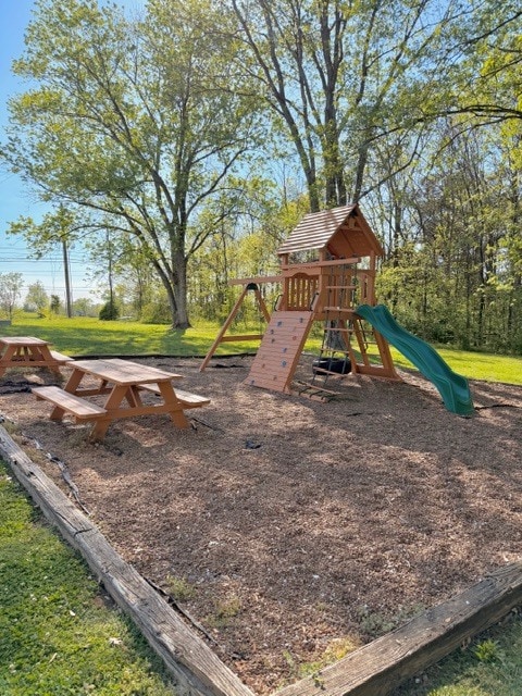 Photo - Oak Knoll Apartments