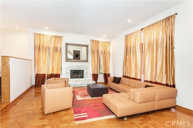 3965 Alta Mesa Dr