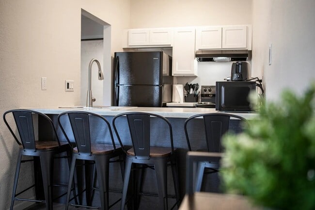 Photo - 381 Sherbundy St