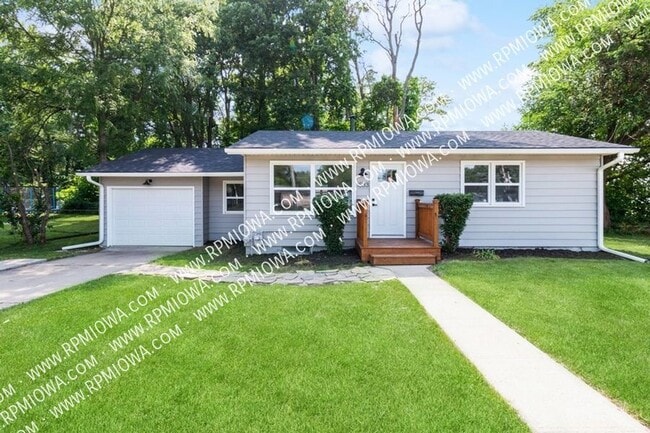 Photo - 1533 Ridgewood Ave House