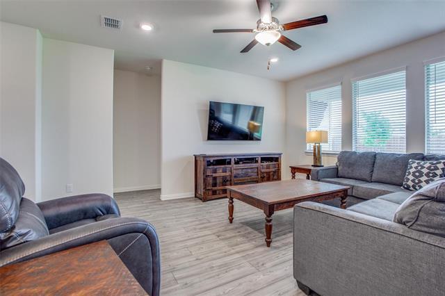 Photo - 113 Hayes Dr