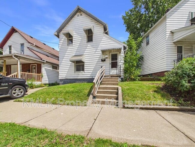 Building Photo - 183 N Union St