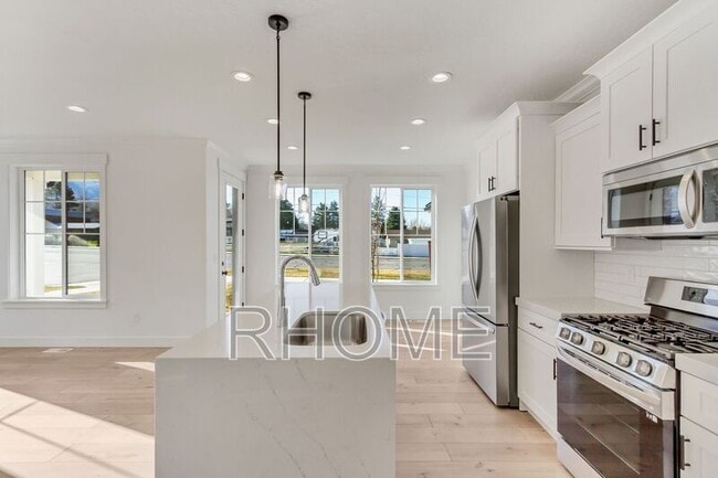 10584 Canyon Villa Dr