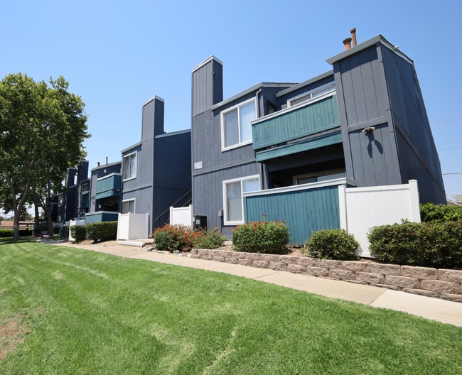 Sierra Ridge Apartments