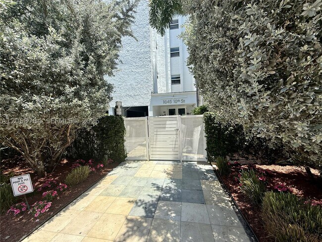 Photo - 1045 10th St Unit 704