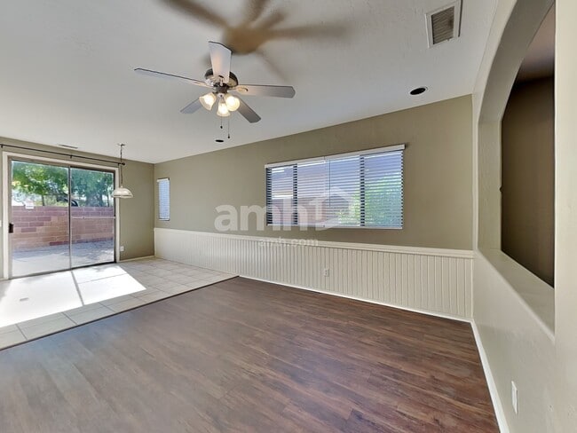 Photo - 11179 W Almeria Rd