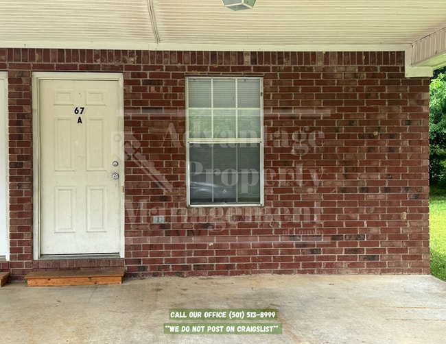 Building Photo - Lovely 2-Bedroom, 1-Bathroom Duplex in Greenbrier, AR!